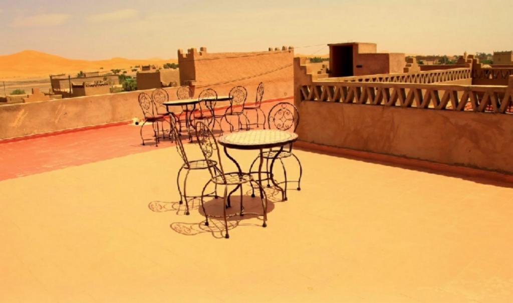 Riad Ouzine Merzouga Exterior foto